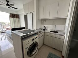 1 Canberra (D27), Condominium #520626281